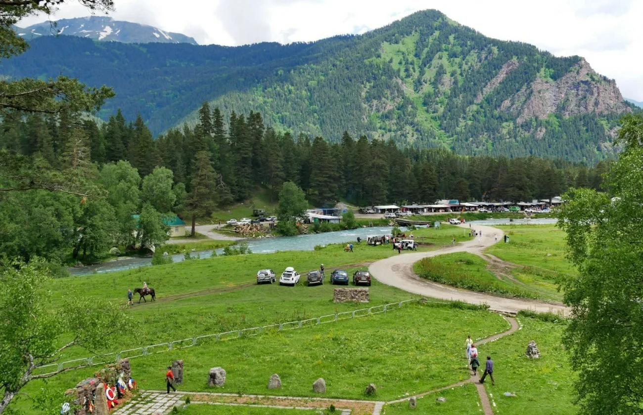 Лунная поляна